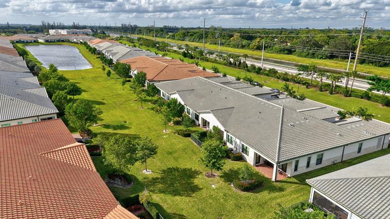 Image 52 of 71 For 7434 Blue Spring Dr