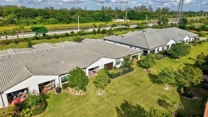 Image 53 of 71 For 7434 Blue Spring Dr