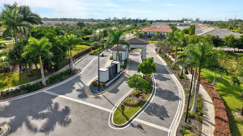 Image 56 of 71 For 7434 Blue Spring Dr