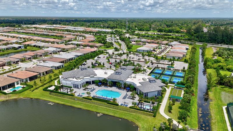 Image 62 of 71 For 7434 Blue Spring Dr