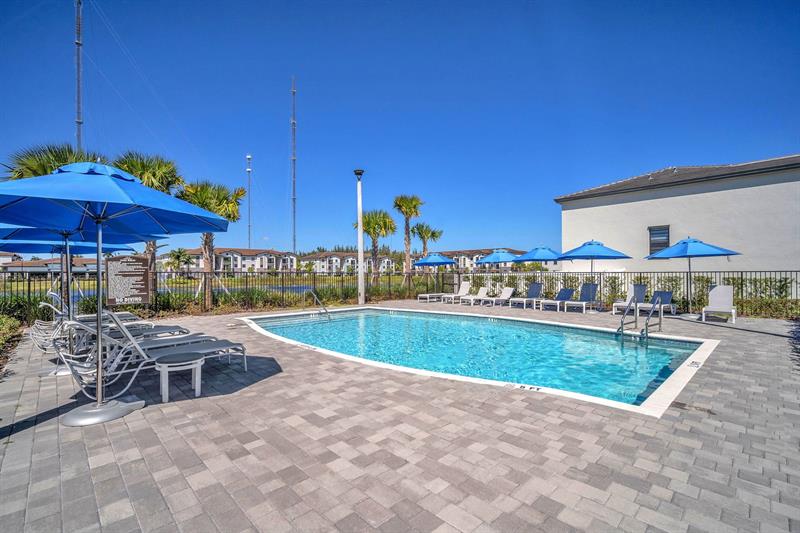 Image 35 of 38 For 20308 6th Pl