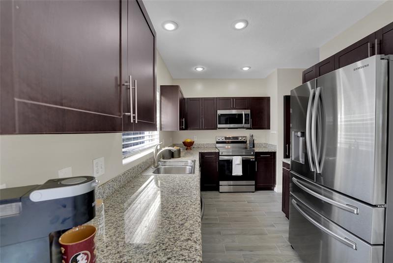 Image 15 of 47 For 3872 Jasmine Ln