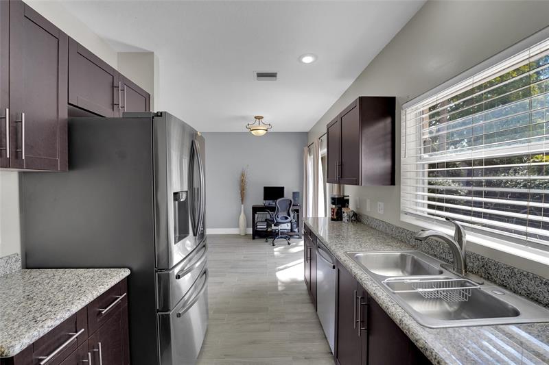 Image 18 of 47 For 3872 Jasmine Ln