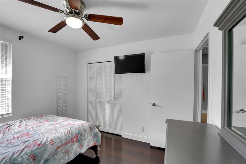 Image 41 of 47 For 3872 Jasmine Ln