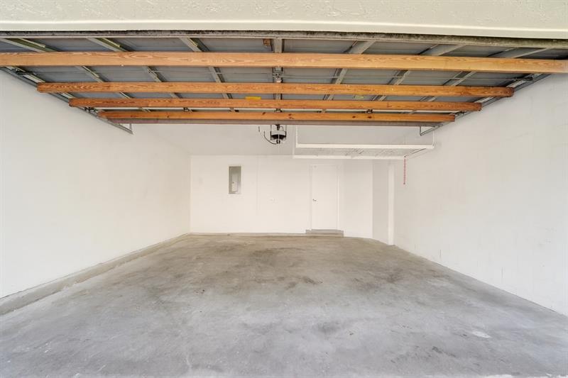 Image 45 of 47 For 3872 Jasmine Ln