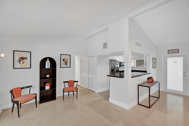 Image 11 of 20 For 2616 27th Terr