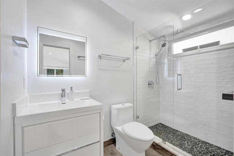 Image 13 of 20 For 2616 27th Terr