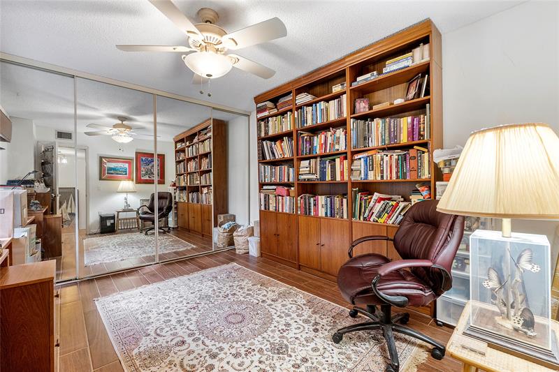 Image 11 of 21 For 9101 Sw 19 Place  A