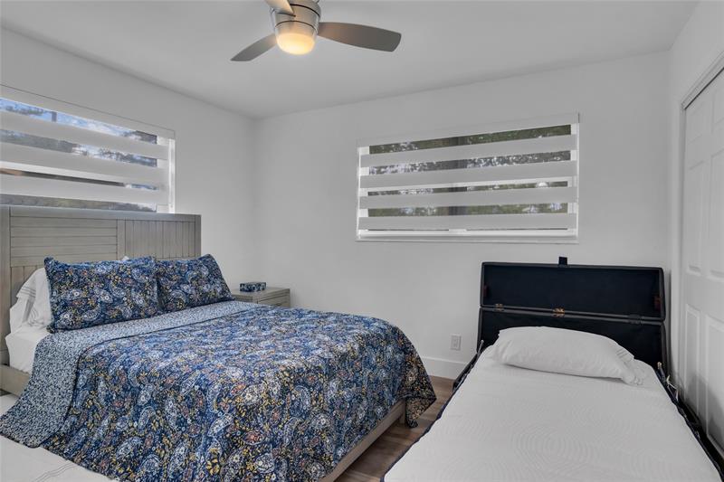 Image 43 of 52 For 5311 Pierce St