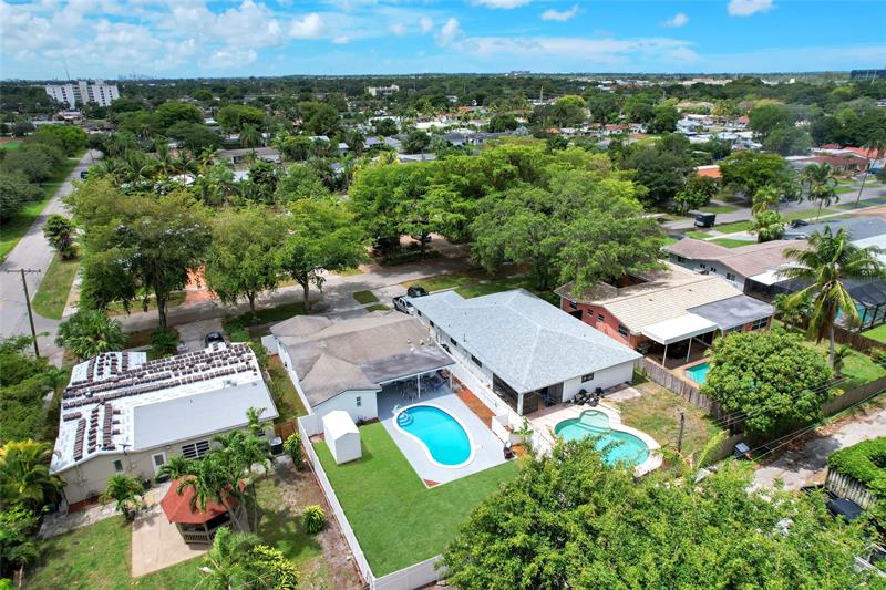 Image 5 of 52 For 5311 Pierce St