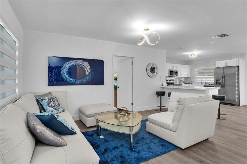 Image 7 of 52 For 5311 Pierce St