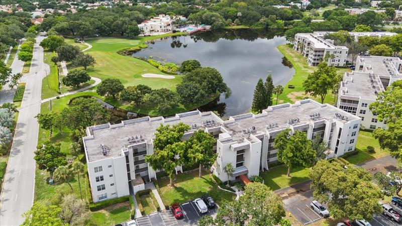 Details for 9470 Poinciana Pl 103, Davie, FL 33324