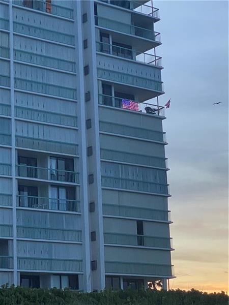 Image 10 of 12 For 9900 Ocean Drive  901