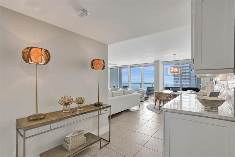 Image 15 of 44 For 4300 Ocean Blvd  9m