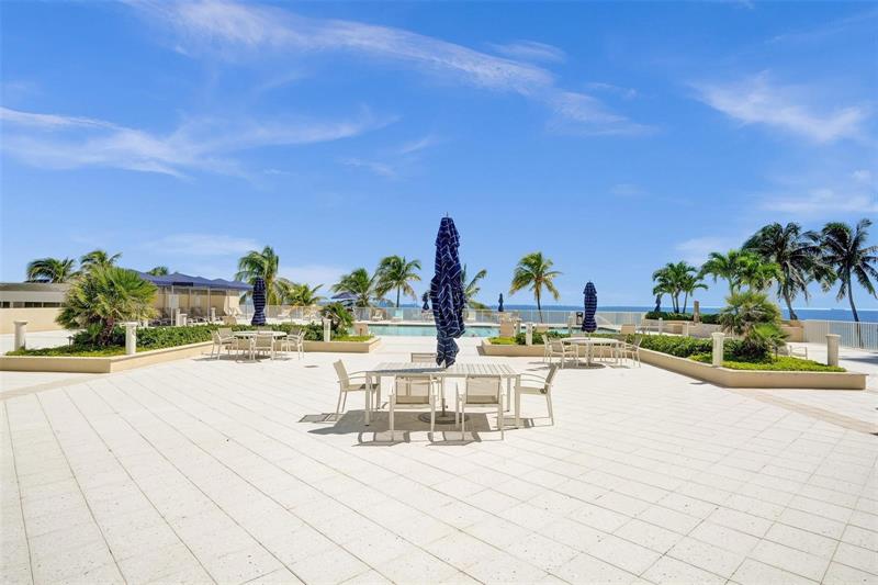 Image 36 of 44 For 4300 Ocean Blvd  9m