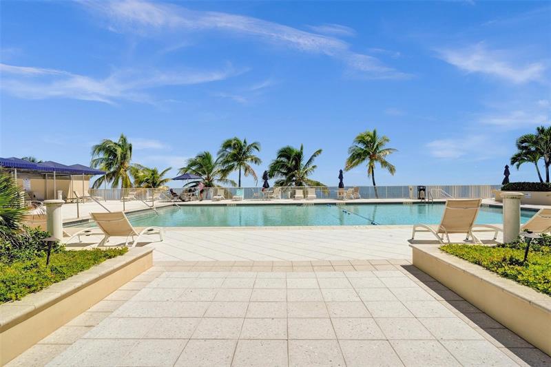 Image 37 of 44 For 4300 Ocean Blvd  9m