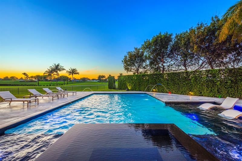 Image 35 of 85 For 4041 Country Club Ln