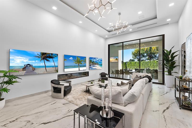 Image 36 of 85 For 4041 Country Club Ln