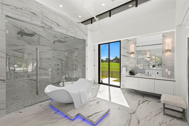 Image 52 of 85 For 4041 Country Club Ln