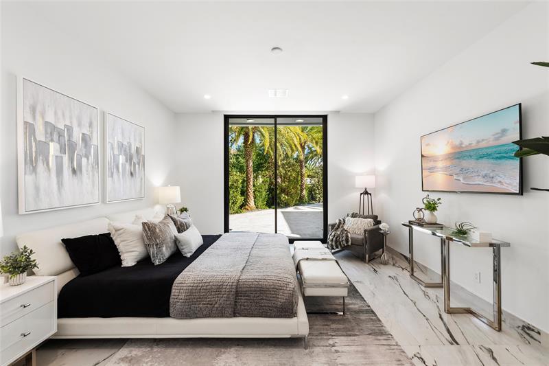 Image 65 of 85 For 4041 Country Club Ln