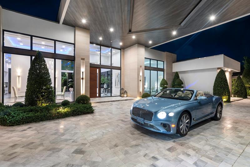 Image 70 of 85 For 4041 Country Club Ln