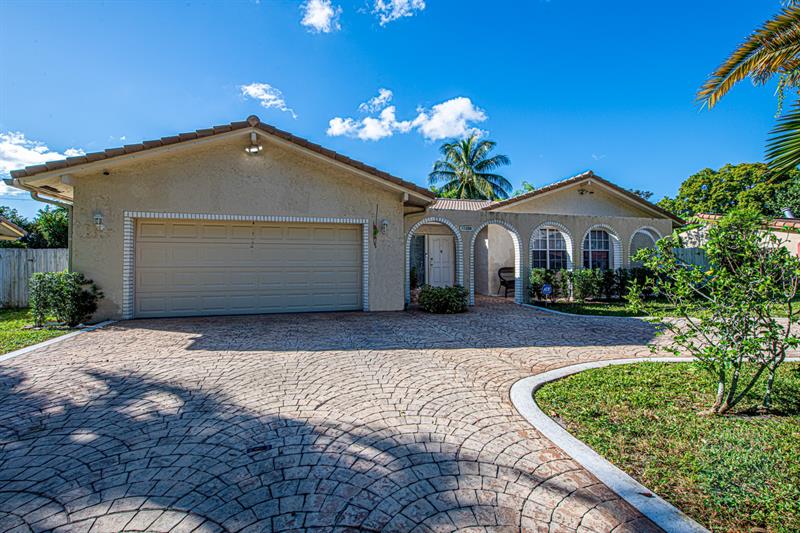 Details for 11200 39th Ct, Coral Springs, FL 33065