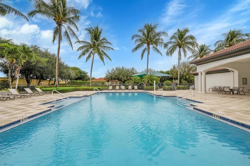 Image 28 of 41 For 16242 Rosecroft Terrace