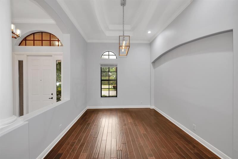 Image 36 of 41 For 16242 Rosecroft Terrace