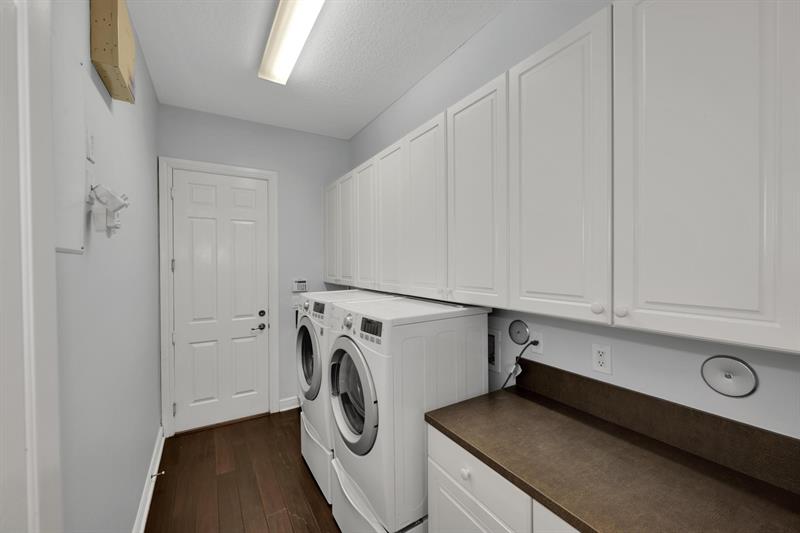 Image 38 of 41 For 16242 Rosecroft Terrace