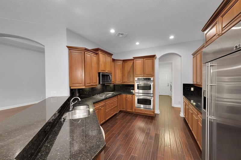 Image 39 of 41 For 16242 Rosecroft Terrace