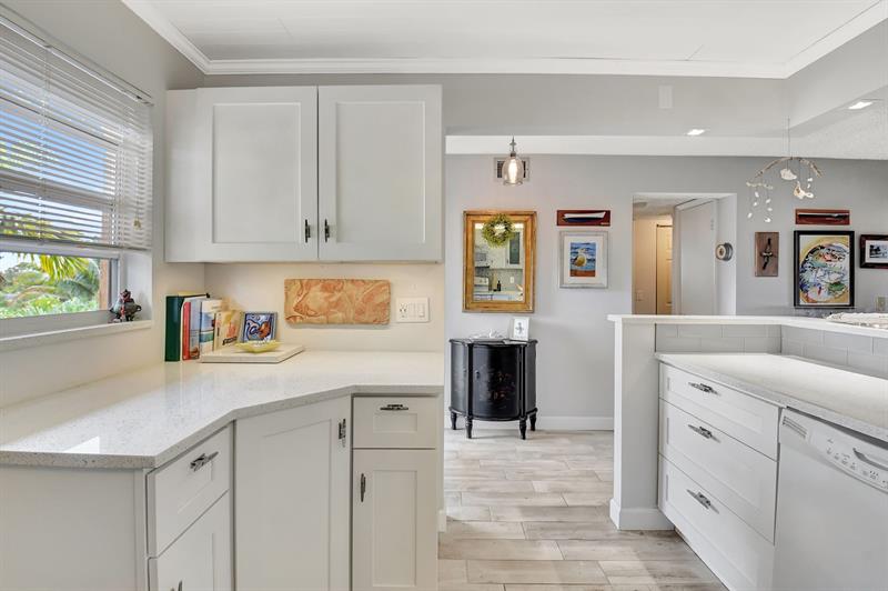 Image 2 of 67 For 2615 3rd Ct  301