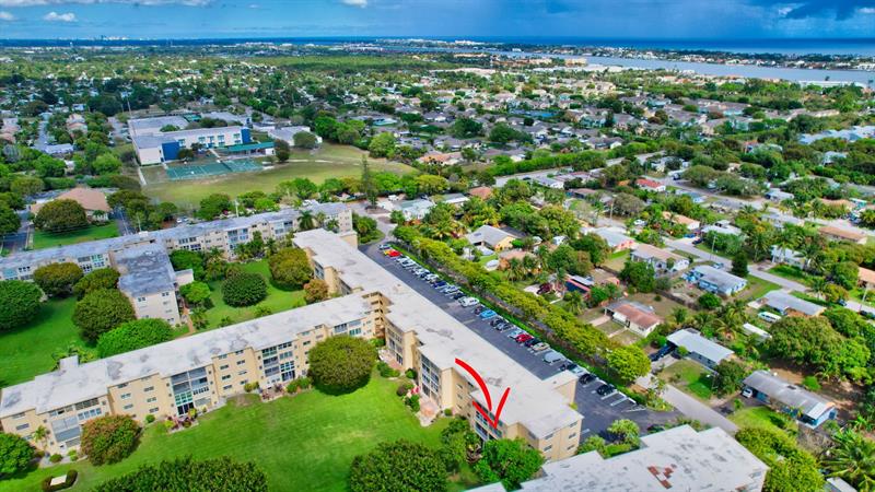 Image 64 of 67 For 2615 3rd Ct  301