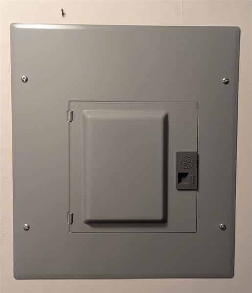 Image 8 of 67 For 2615 3rd Ct  301