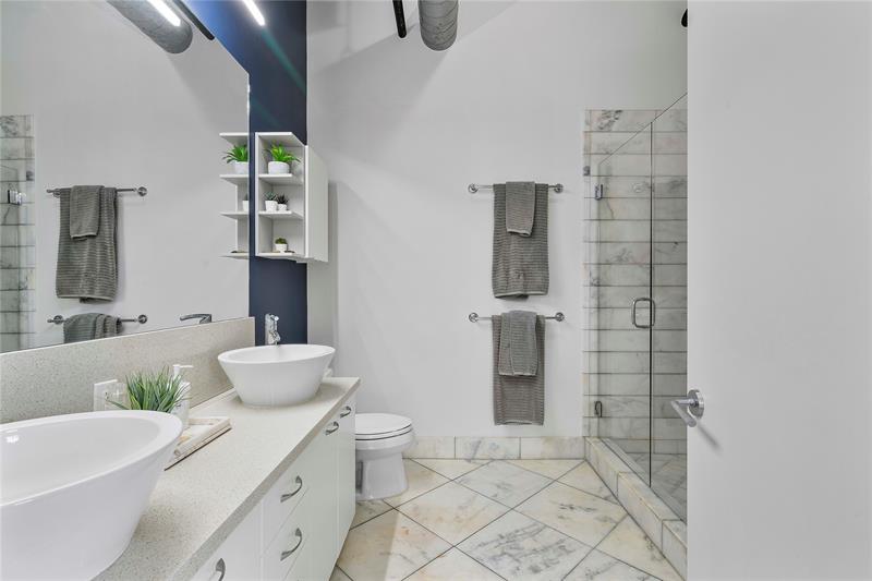 Image 20 of 59 For 411 1st Ave  303