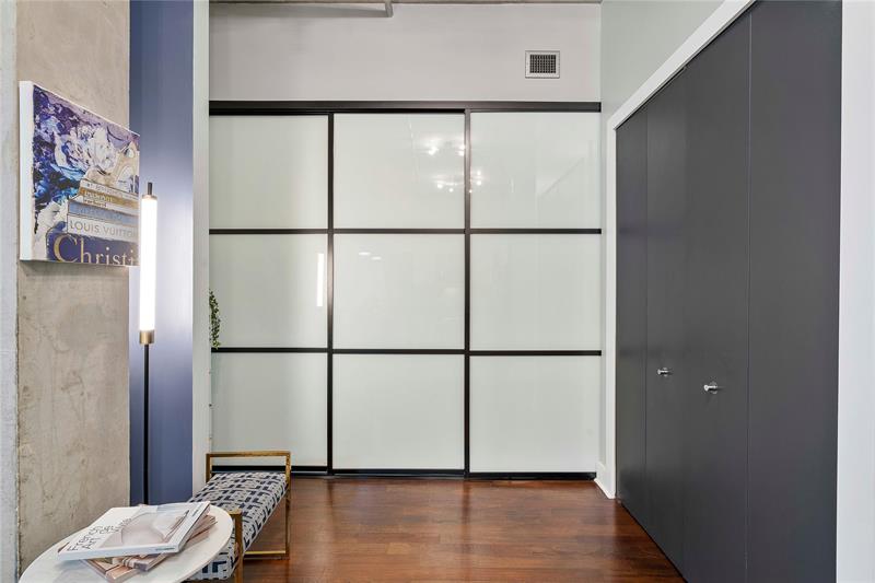 Image 23 of 59 For 411 1st Ave  303