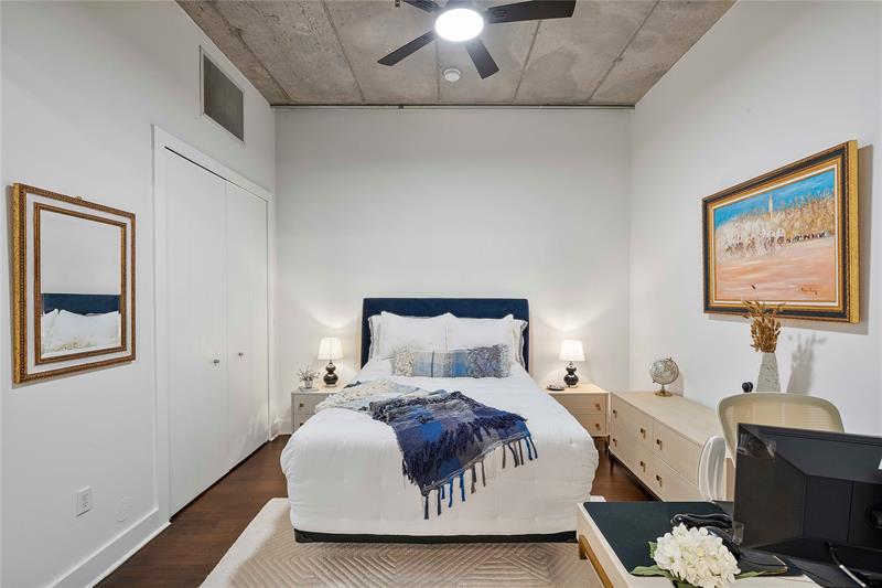 Image 26 of 59 For 411 1st Ave  303