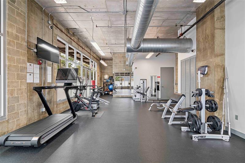 Image 46 of 59 For 411 1st Ave  303