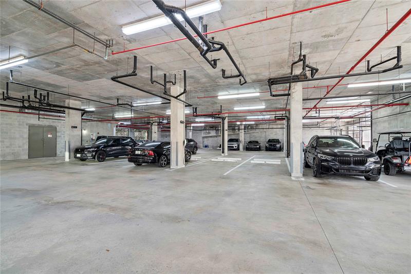 Image 49 of 59 For 411 1st Ave  303