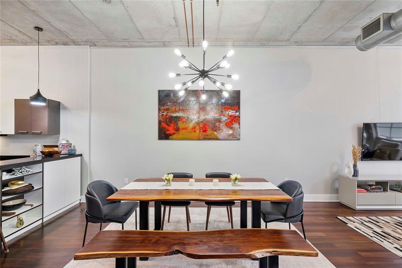 Image 9 of 59 For 411 1st Ave  303