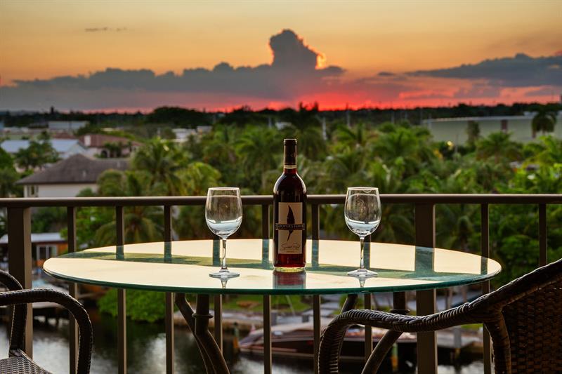 Image 27 of 40 For 1839 Middle River Dr  503