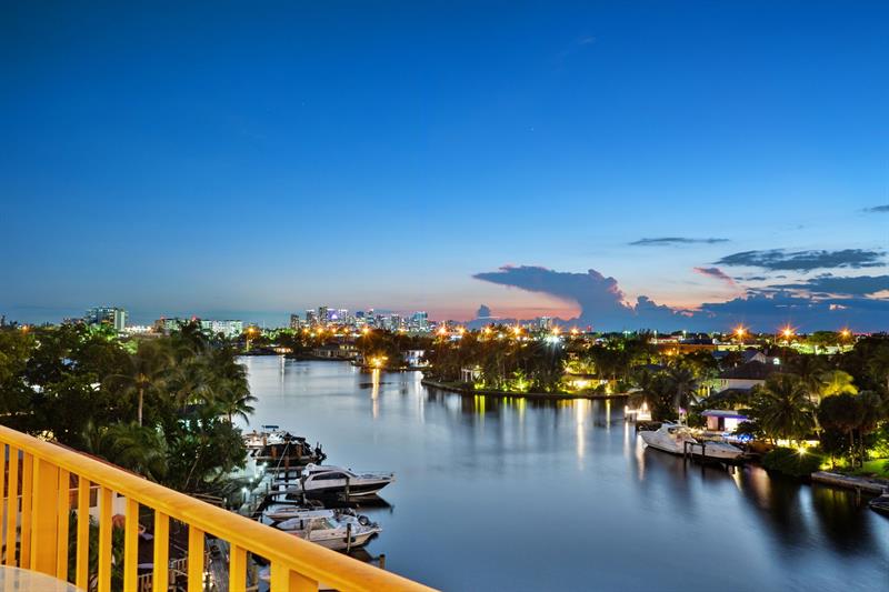 Image 29 of 40 For 1839 Middle River Dr  503