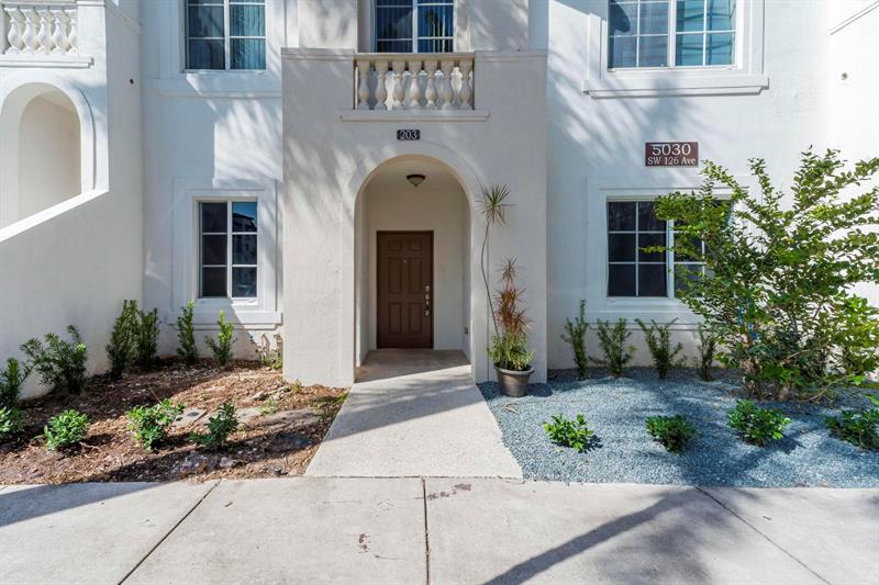 Details for 5030 126th Av  203, Miramar, FL 33027