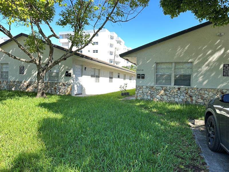 Details for 1705 Adams Street  1705, Hollywood, FL 33020