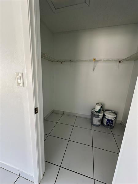 Image 26 of 28 For 1705 Adams Street  1705