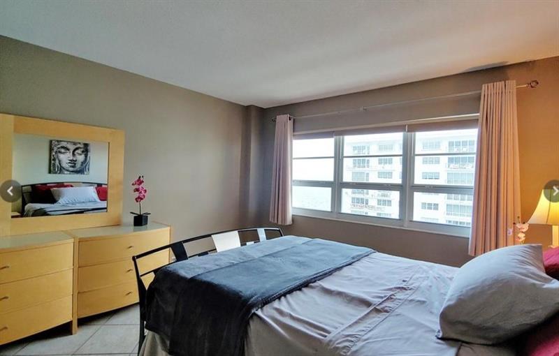 Image 11 of 35 For 133 Pompano Beach Blvd  Ph 7