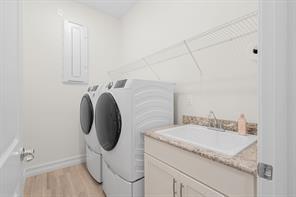 Image 27 of 44 For 11975 Vivar Run