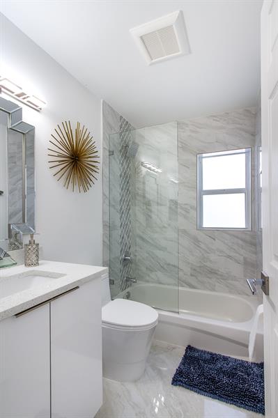 Image 15 of 61 For 1613 16th Ct