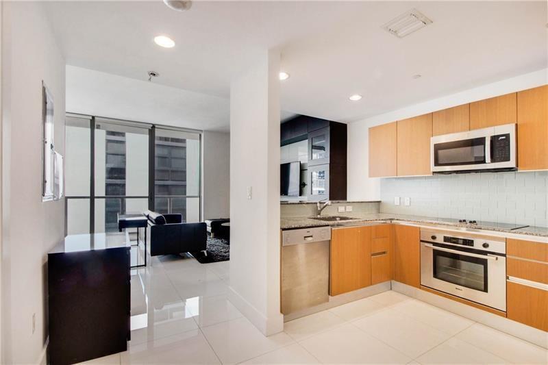 Image 2 of 12 For 1050 Brickell Ave  3222