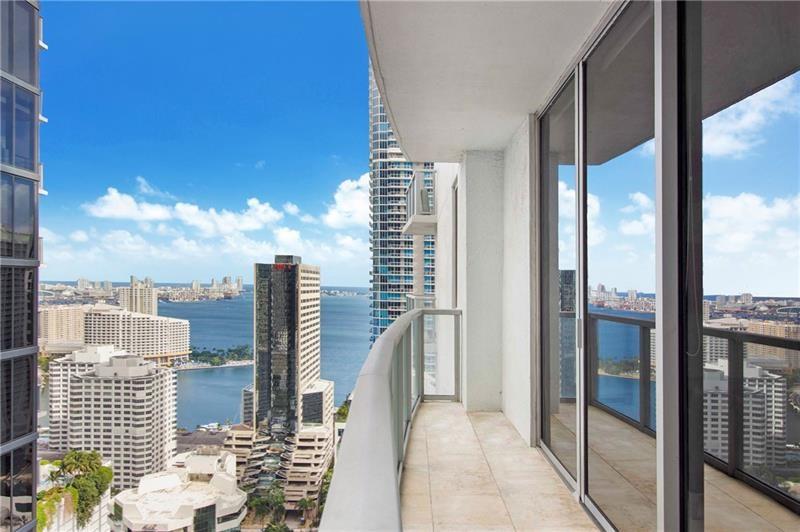 Image 9 of 12 For 1050 Brickell Ave  3222