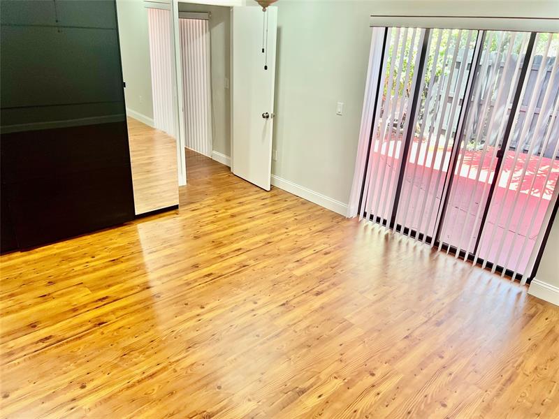 Image 22 of 25 For 8951 19th St  B